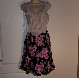 LAST CHANCE SALE 04/30! Sunny Leigh Floral Elastic Waist